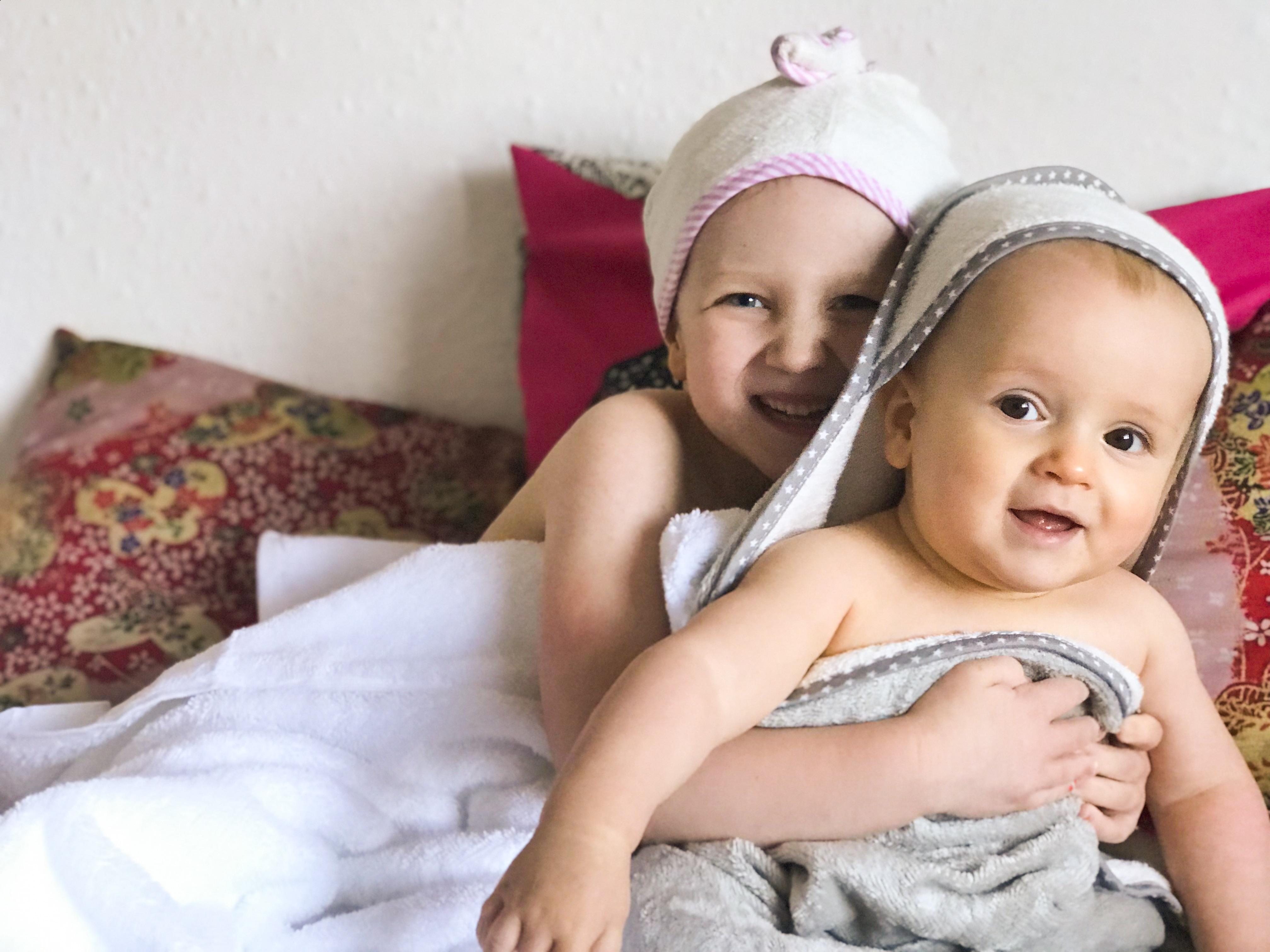 cuddledry review, baby bath towel, best baby towel, cuddledry