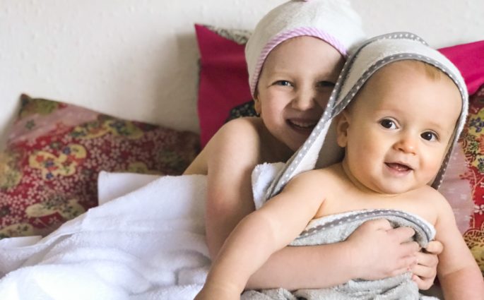 cuddledry review, baby bath towel, best baby towel, cuddledry